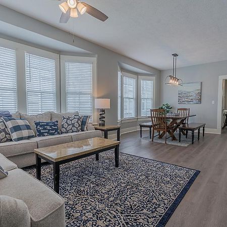 Uptown Cottage Newly Updated Home Near The Strand Galveston Harbor And Utmb Exterior photo